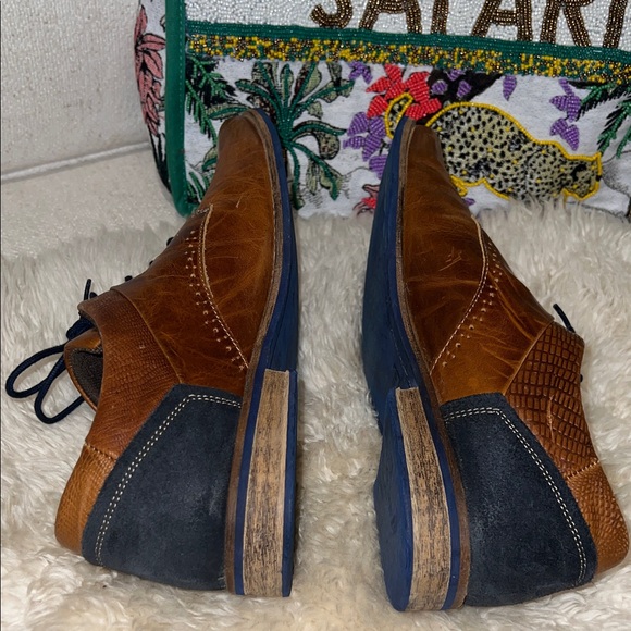 BullBoxer Shoes - Picture 4 of 12